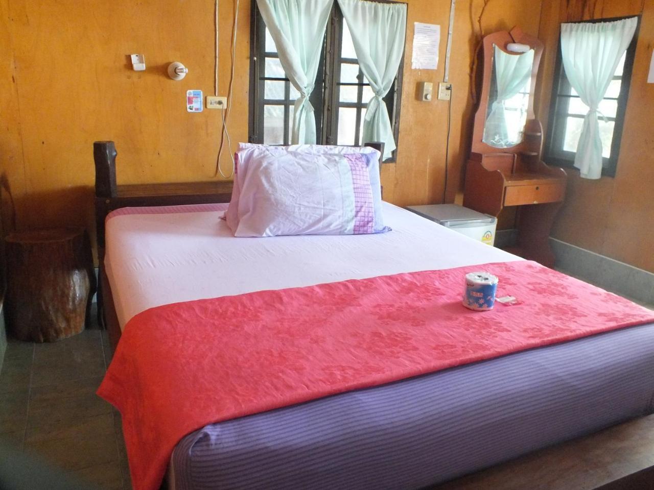 Queen Resort Ko Tao Bagian luar foto